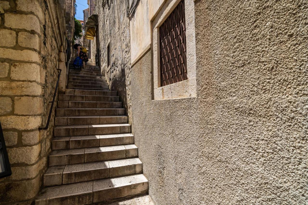 Apartment Swan - Dubrovnik Old Town Екстер'єр фото